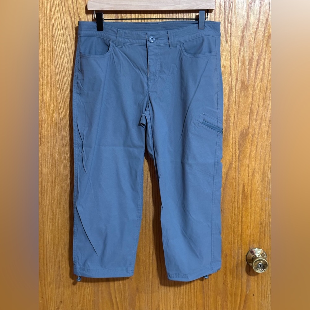 Eddie Bauer Womens 8 grey  Crop Capri Pants Outdoors hiking Packable‎